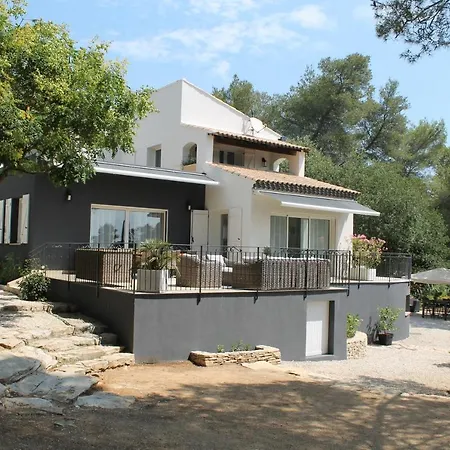 Apartment Les De Valerie De 50m2 Avec Parking Prive