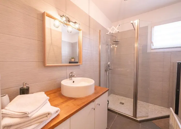 Les De Valerie De 50m2 Avec Parking Prive