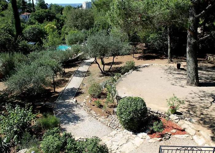 Les De Valerie De 50m2 Avec Parking Prive * Nîmes